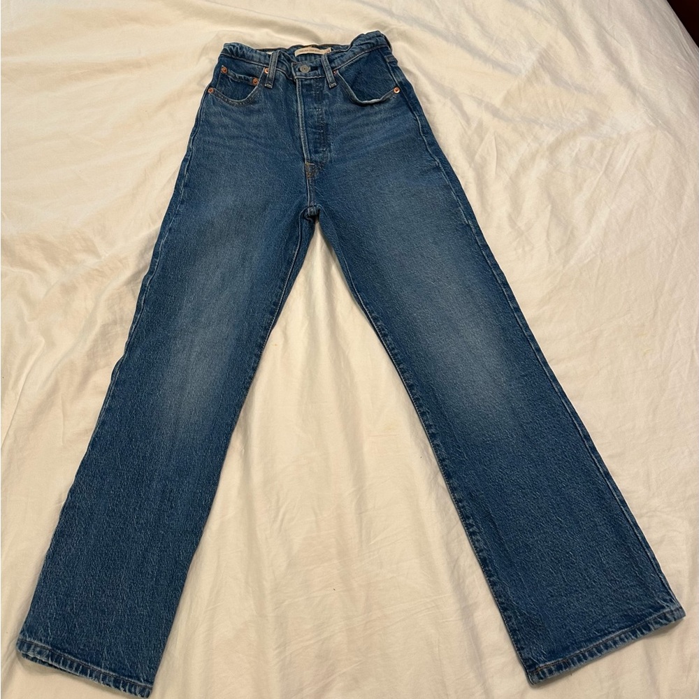 Levi’s Premium Women’s Ribcage Crop Boot Jeans SZ 24